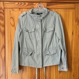 GAP Women's Utility Jacket in Olive